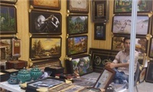 نمایشگاه طرح ضیافت در قزوین