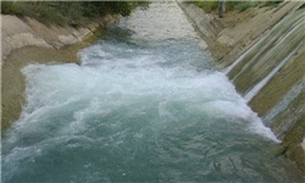 آبیاری نخیلات
