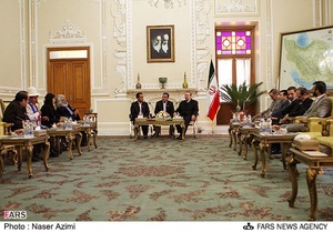 دیدار اعضای گروه دوستی پارلمانی بولیوی و ایران با لاریجانی