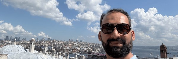تصویر سربرگ نمایه‌ی ‌Ali Kashiri‌