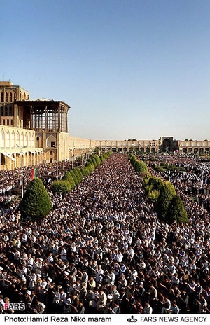 مراسم نماز عید سعید فطر در اصفهان