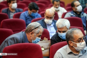 متهمین به تحصیل مال از طریق نامشروع از مجرای دریافت غیرقانونی میلیاردها تومان تسهیلات از بانک سرمایه و صندوق ذخیره فرهنگیان