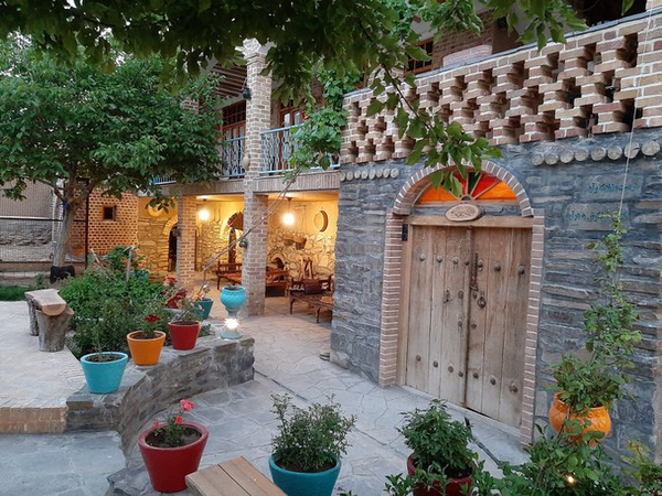 اقامتگاه بومگردی