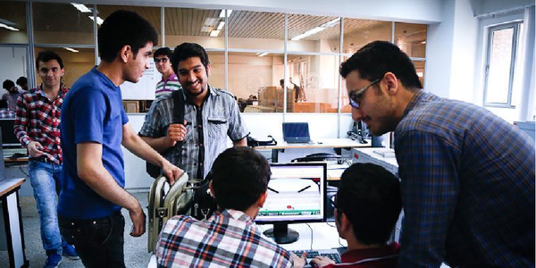 دانشگاه