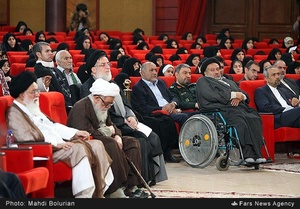دیدار رئیس جمهور با ایثارگران مشهد