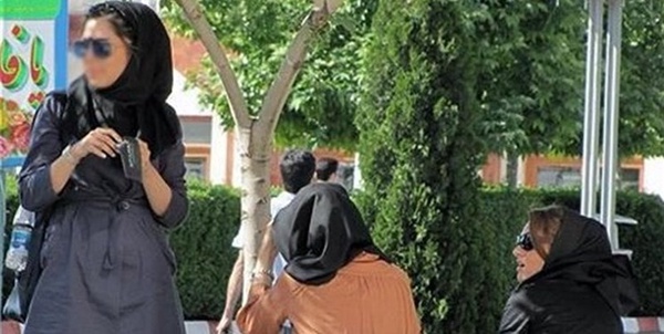 بی حجابی 