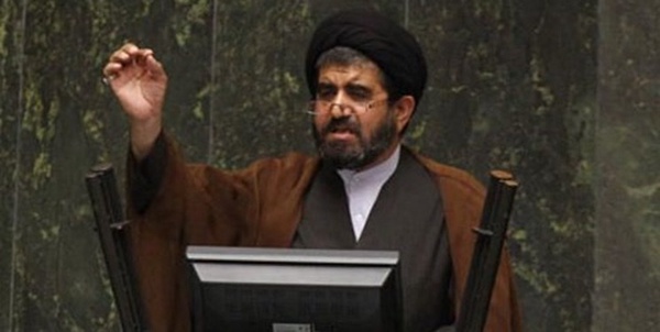 موسوی لارگانی 
