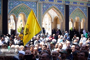 مراسم تشییع پیکر مطهر شهید مدافع حرم سعید آبیار در حرم حضرت عبدالعظیم