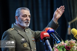 سخنرانی سرلشکر سید عبدالرحیم موسوی فرمانده کل ارتش در مراسم آغاز سال تحصیلی دافوس