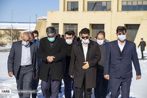 حضور مسؤولان در واگذاری کارخانه سبلان پارچه اردبیل به صاحب اصلی