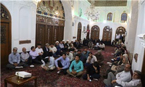 نشست تشکل‌های زیر سایه خورشید قزوین