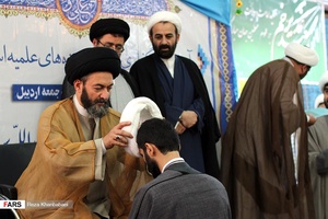 آیین عمامه گذاری طلاب حوزه های علمیه استان اردبیل