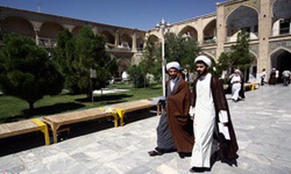مدرسه فیضیه قم