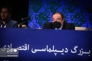 مهدی صفری،معاون دیپلماسی اقتصادی وزارت امور خارجه  در اولین همایش بزرگ دیپلماسی اقتصادی