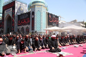 نماز ظهر عاشورا در استان ها /تهران