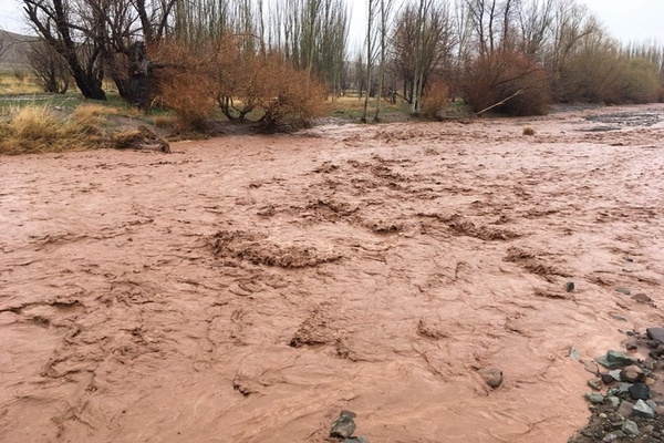 سیل خیزی بحرانی