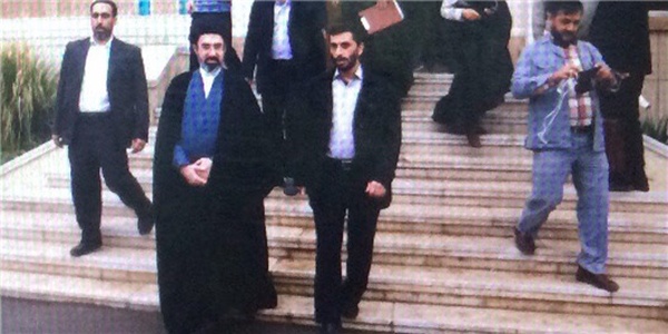 بازدید مجتبی خامنه ای