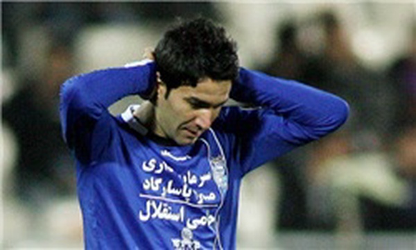 جواد نکونام و استقلال