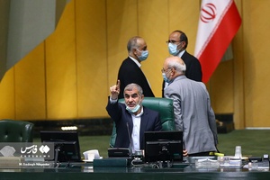  علی نیکزاد نائب رئیس مجلس شورای اسلامی درجلسه علنی مجلس 9 آبان ۱۴۰۰