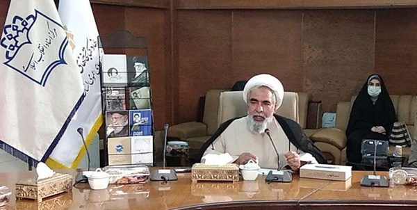 روح الله حسینیان