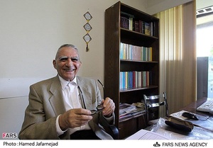 کریم مجتهدی استاد فلسفه و چهره ماندگار فلسفه