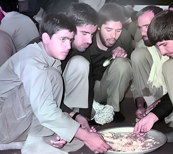 سفره غذا در جبهه