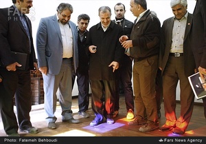 بازدید احمد مسجد جامعی رئیس شورای اسلامی شهر تهران از موزه پست تلگراف و تلفن