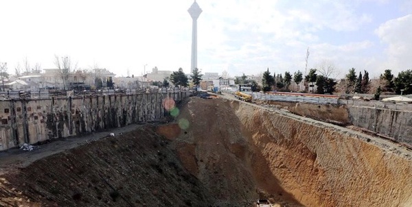 گود برج میلاد