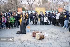 نمایش گوش کن میشنوی از استان مرکزی درچهارمین روز جشنواره تئاتر فجر/ میثم نهاوندی باشگاه خبرنگاران توانا