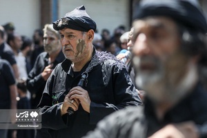 عزاداری ظهر تاسوعا در حسینیه کربلایی ها