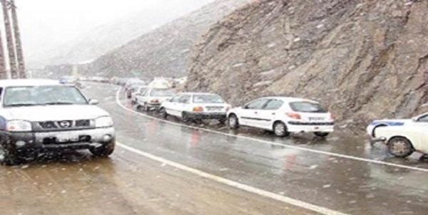 جاده بارانی