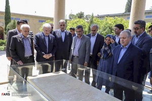 سفر وزیر بهداشت به شیراز