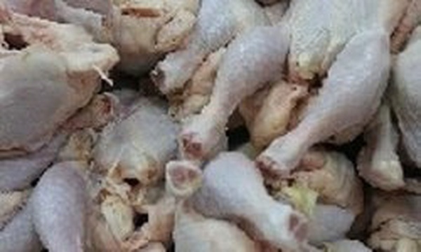 مرغ غیربهداشتی
