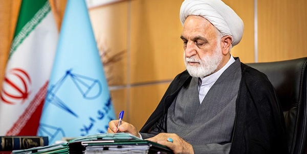 محسنی اژه ای + نوشتن + مطالعه