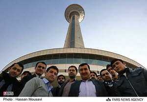 بازدید هیات رسانه ای تاجیک از برج میلاد تهران