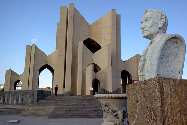 مقبره الشعرا- تبریز