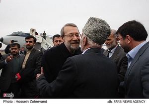 استقبال از علی لاریجانی ، رئیس مجلس در فرودگاه همدان