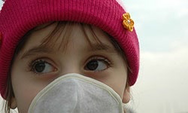 آلودگی هوا کودک