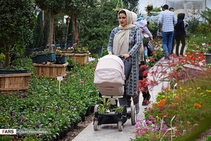 گل‌های بهاری مهمان‌خانه اصفهانی‌ها