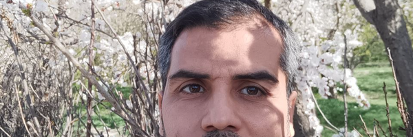تصویر سربرگ نمایه‌ی ‌حسن کاظمی‌
