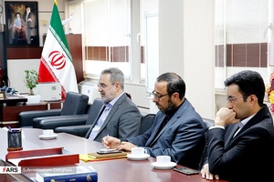 حضور وزیر آموزش و پرورش در خبرگزاری فارس