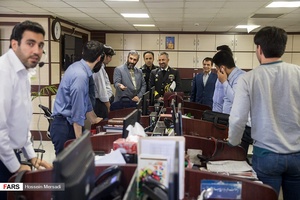 بازدید امیر دریادار حمزه علی کاویانی معاون هماهنگ کننده نیروی دریایی ارتش از تحریریه خبرگزاری فارس 