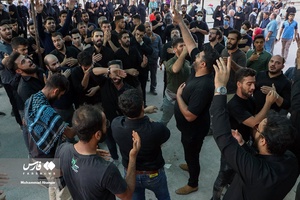تشییع یکی از جانباختگان حادثه ریزش ساختمان متروپل آبادان