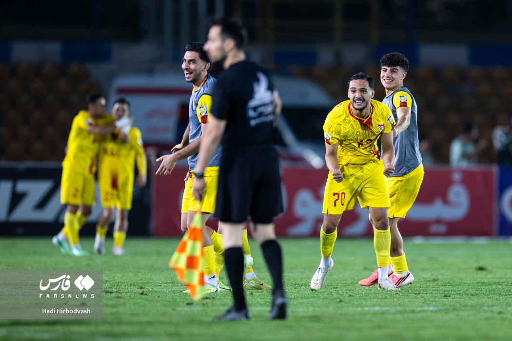 هفته دهم لیگ برتر فوتبال| پرسپولیس ۰ - فولاد خوزستان ۱