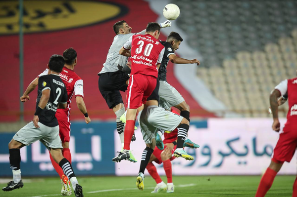 محمدرضا اخباری، پرسپولیس و تراکتور
