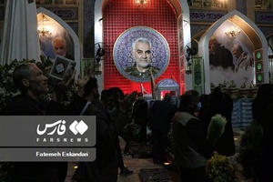 شب قدر کرمانی‌ها در جوار مزار «حاج قاسم» 