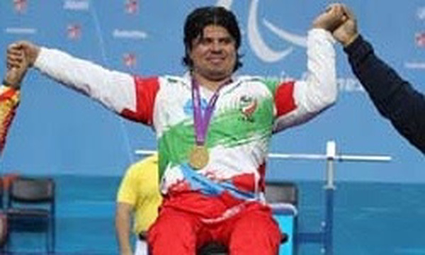 مجید فرزین