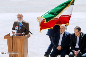 سخنرانی مهدی چمران در نشست خبری لیست خدمت