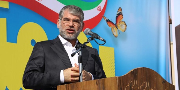ساداتی نژاد