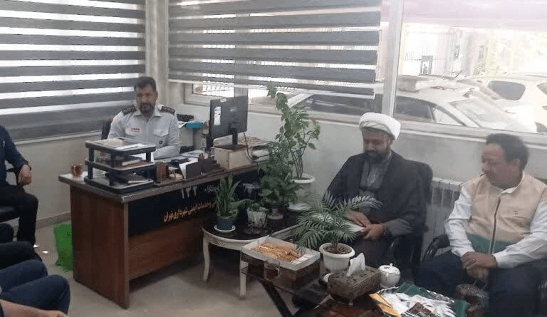 تقدیر خادمیاران رضوی منطقه۱۹ از آتش‌نشانان ایستگاه۱۳۲